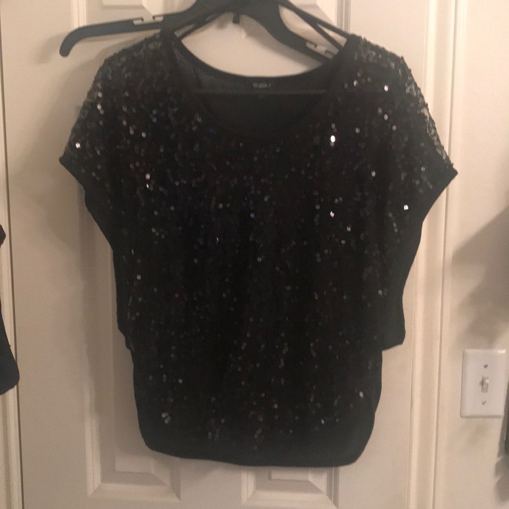 Sequin black top